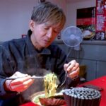 木村拓哉挑战家系拉麵 厚木家暖心举动感动网友 全员合影赠签DVD