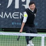 曾國城暴瘦近況再掀熱議，路邊摔斷牙成網友新梗爆笑話題