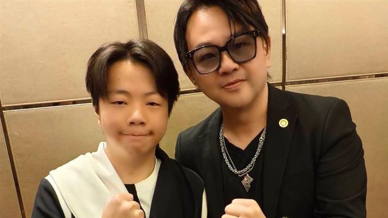 蘇震洋攜14歲兒子同拍MV，展現苦中作樂的人生奮鬥與父子情深
