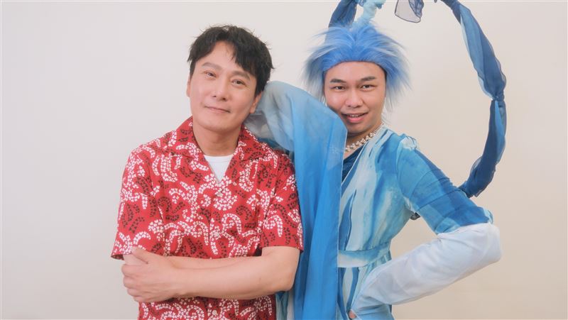 張信哲登上那那大師節目情歌魂魄被觸動直哭幕後故事曝光