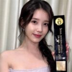 IU凭《苦盡柑來遇見你》夺视后 现场拥抱感动全网网友