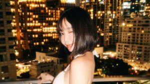 陳芳語陽台辣照曝光 白色比基尼盡顯S曲線與潔白背影 引發粉絲瘋狂留言