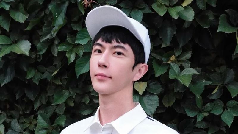 于朦朧离世引发热议圈内传闻与真实真相成焦点引发众人揣测和讨论
