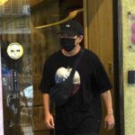 顏正國遺照選定與靈堂悼念：黃尚禾李千娜現身致意，肺癌辭世留遺憾