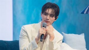 李彩玟临时喊卡亚洲巡演取消引发粉丝震惊与失望全台粉丝哀嚎