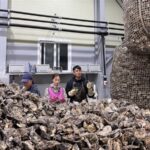 融融携咪蕾海上自驾追捕牡蠣，凌晨三点笑翻船长与同行故事