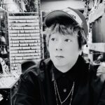 曹西平惊传逝世66岁 众多好友悼念场面震撼网友热议 全球哀思涌动