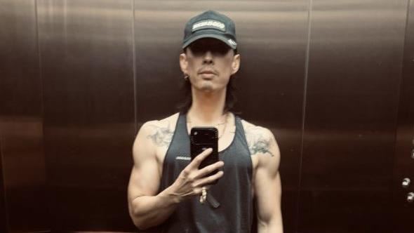 F4合體再臨上海舞台吳建豪暴瘦成話題焦點引滿堂矚目