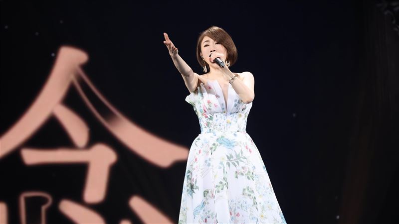 李翊君高雄开唱延续台北感动5月南部再掀音乐回忆高潮
