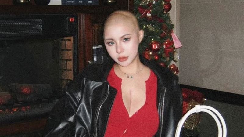 辣模柯柯離世：30歲告別舞台與病魔，粉絲悲聲連連不捨湧現