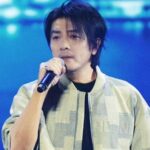 阿杜重回有歌2舞台：沉稳嗓音回暖 成熟自信引爆热议话题