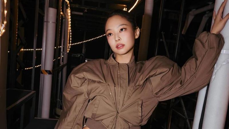 Jennie以现金买下首尔豪宅？惊人财富曝光引粉丝热议