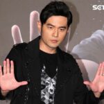 周杰倫新巡演揭幕在即？錄音室完成倒數與巨砲總監亮相