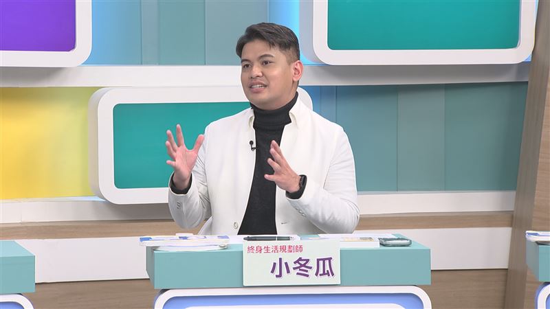 小冬瓜借AI还原曹西平声音与父子对话，情感细节曝光