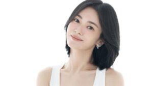 宋慧喬告別合作14年的UAA，簽約新東家STAND展開演藝新篇章